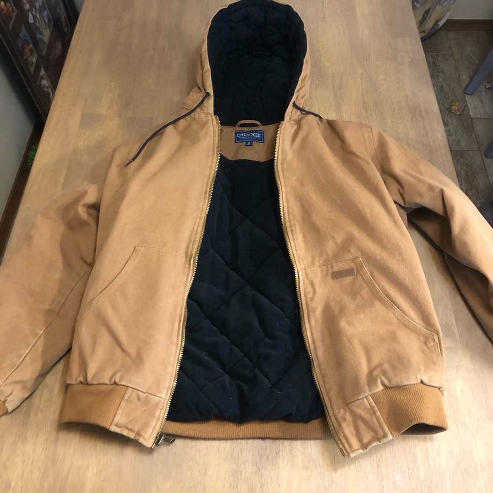 Cherokee winter jacket (men’s medium)
